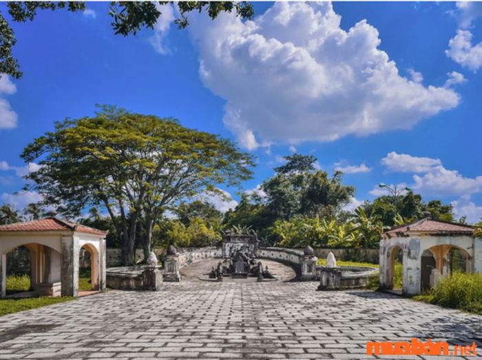Gò Công có gì thú vị? Lăng Hoàng Gia với những điều bí ẩn trong lịch sử