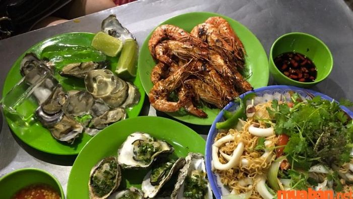 Quán Hải Sản Bình Dân 9999