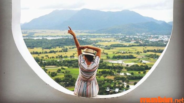 An Giang có gì thú vị? Cánh cửa hình chữ O (cánh cửa thiên đường)