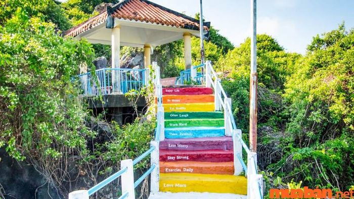 An Giang có gì thú vị? Bậc thang 7 màu