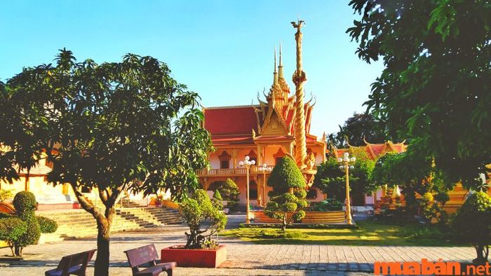 Chùa Xà Tón thuộc cộng đồng người Khmer