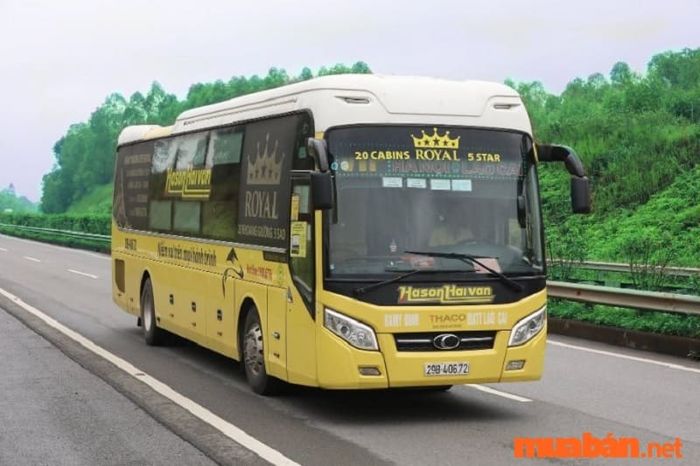 Hải Vân là nhà xe chuyên cung cấp các chuyến xe giường nằm cao cấp