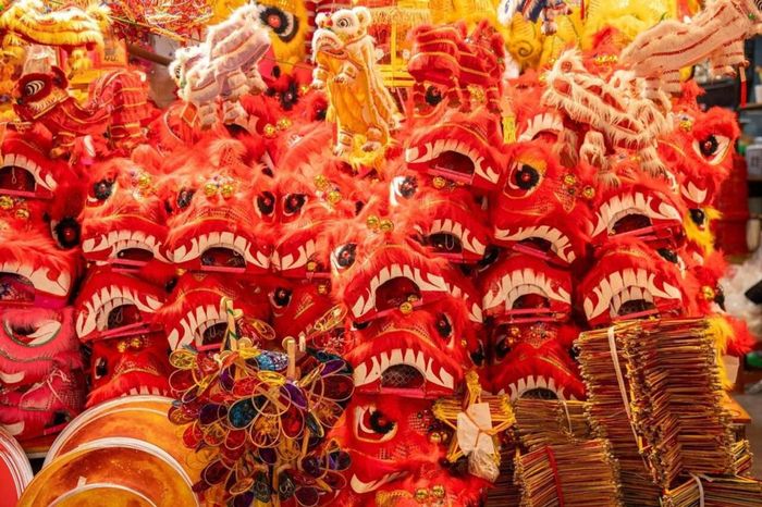 Phố Hàng Mã cung cấp sản phẩm gì