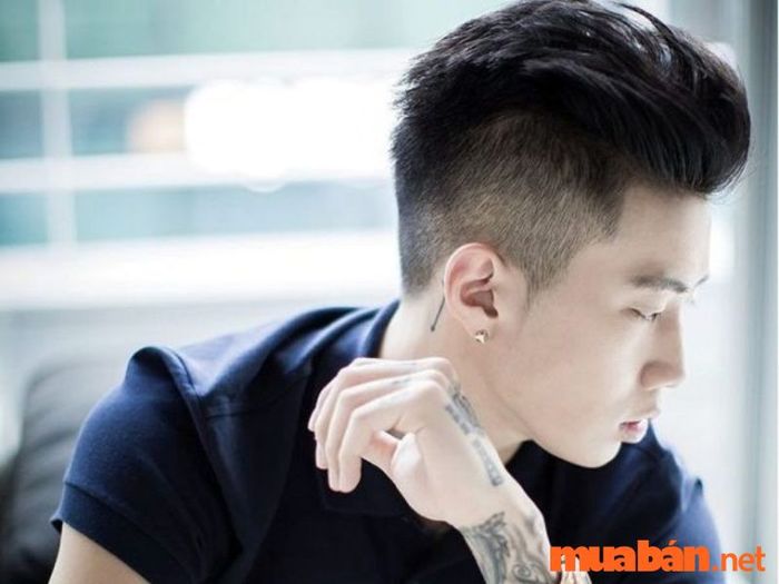 Short quiff uốn phồng phiên bản 2.