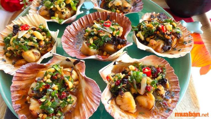 Sò điệp nướng mỡ hành