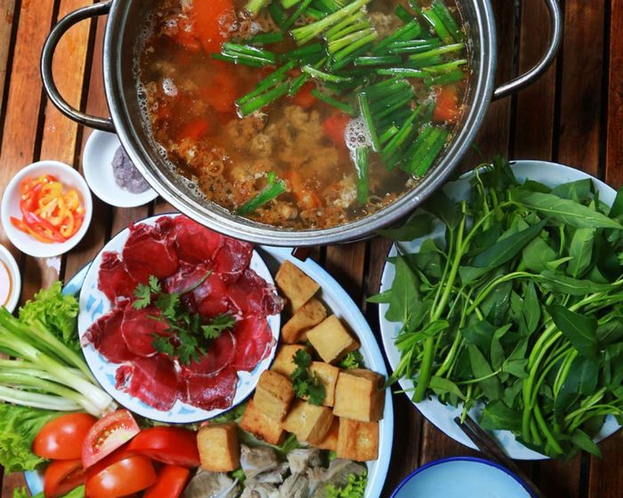 lẩu riêu cua bắp bò