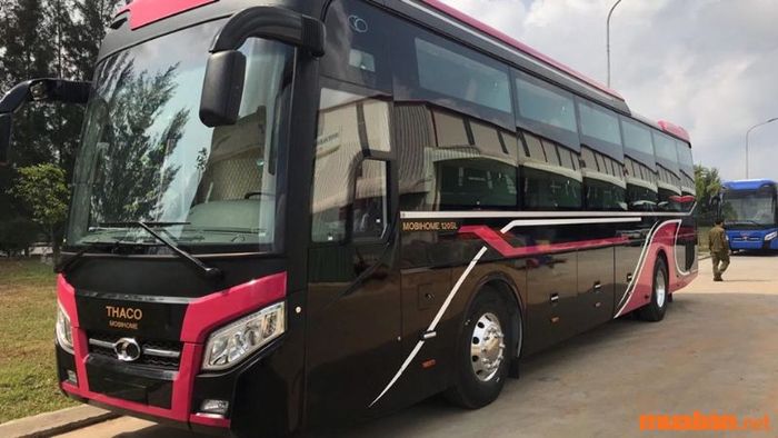 Xe khách Nam Quỳnh Anh