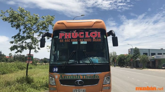 Xe khách Phúc Lợi