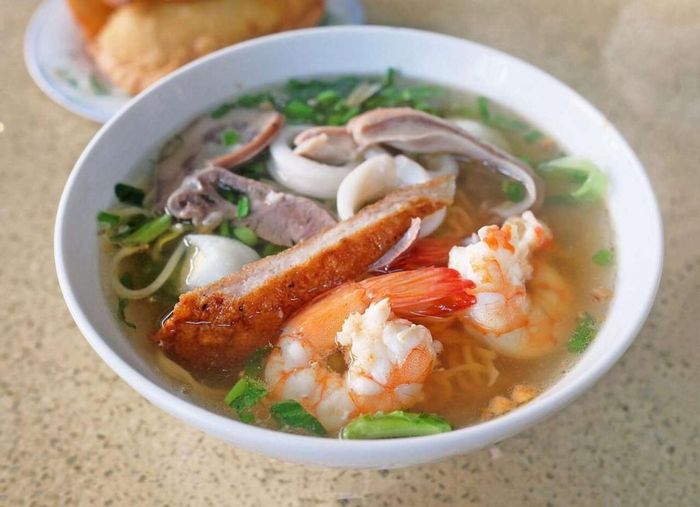 bún nước lèo Quế Nhi Sóc Trăng