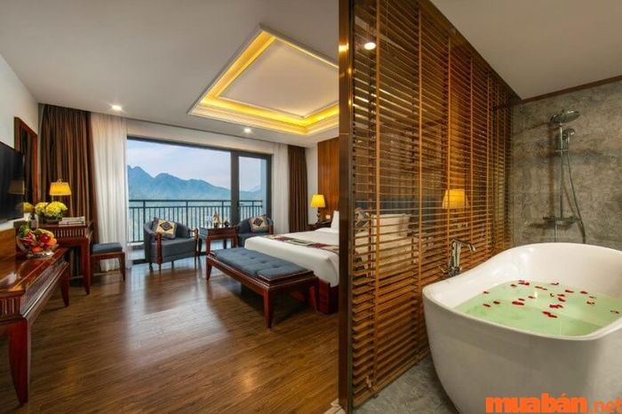 Khách sạn Bamboo Sapa