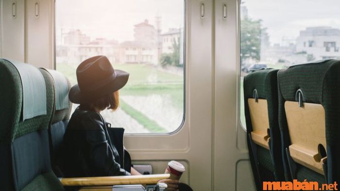 Mẹo khi mua vé tàu Nha Trang Đà Nẵng - Chọn ghế ngồi thoải mái