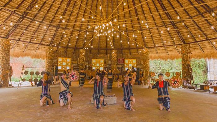 Hình ảnh ấn tượng tại làng Cù Lần Đà Lạt