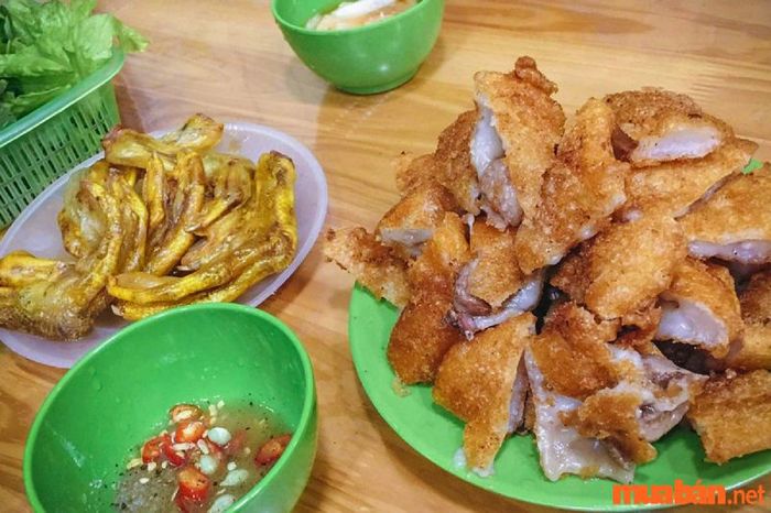 Kinh nghiệm du lịch Lạng Sơn - Thưởng thức bánh áp chao vào ngày đầu đông
