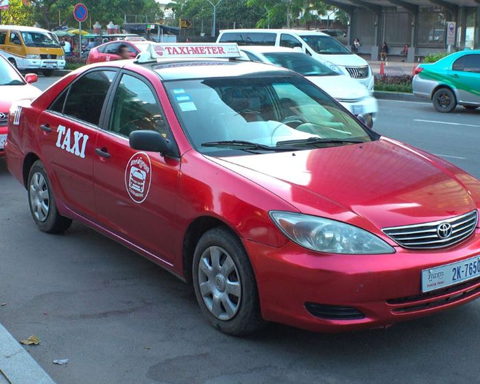 Hướng dẫn di chuyển từ sân bay Phnom Penh về trung tâm thành phố