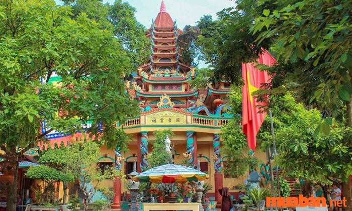 Kinh nghiệm du lịch Lạng Sơn - Nơi thờ tự linh thiêng tại Đền Mẫu