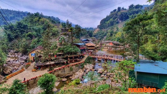 Bản Cát Cát xinh đẹp và thơ mộng