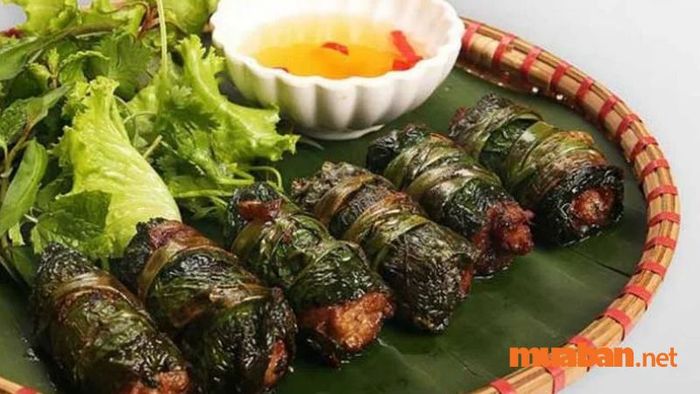 Chả cuốn lá bưởi - món ăn độc đáo