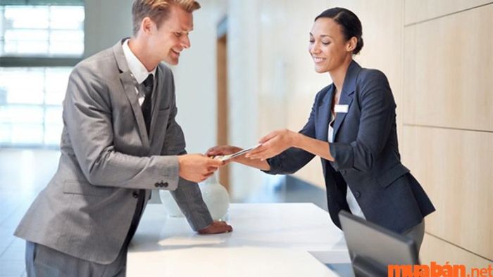 Chuyên viên sản phẩm trong lĩnh vực chăm sóc khách hàng là gì?