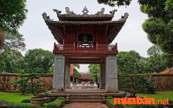 Khám phá vẻ đẹp của Văn Miếu - Quốc Tử Giám