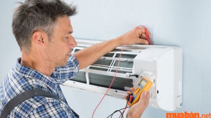 Một nguyên nhân khác khiến máy lạnh Sanyo báo lỗi E7 có thể là do sự cố với bo mạch.