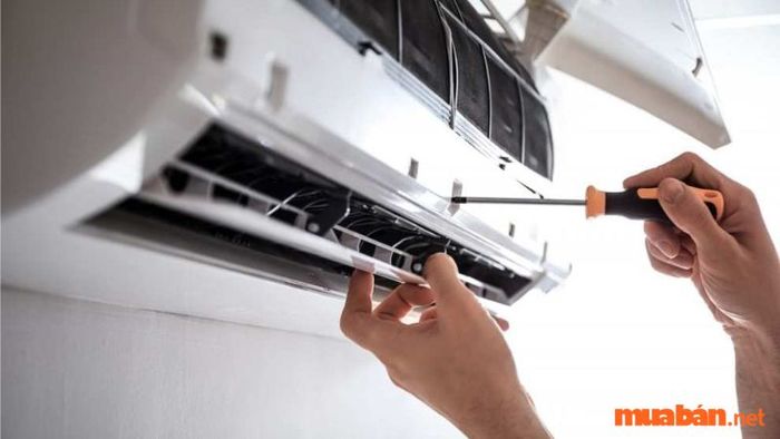 Vệ sinh máy lạnh thường xuyên