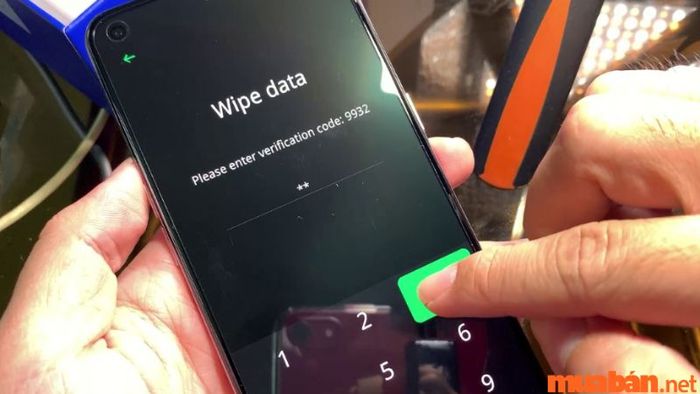 Hướng Dẫn Khôi Phục Cài Đặt Gốc Cho Điện Thoại OPPO