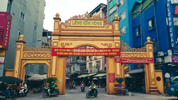 Nơi đây nổi tiếng với món cốm Làng Vòng.