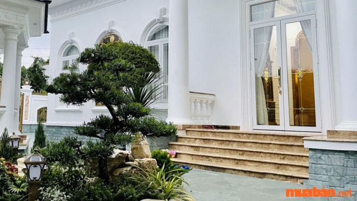 Bậc tam cấp