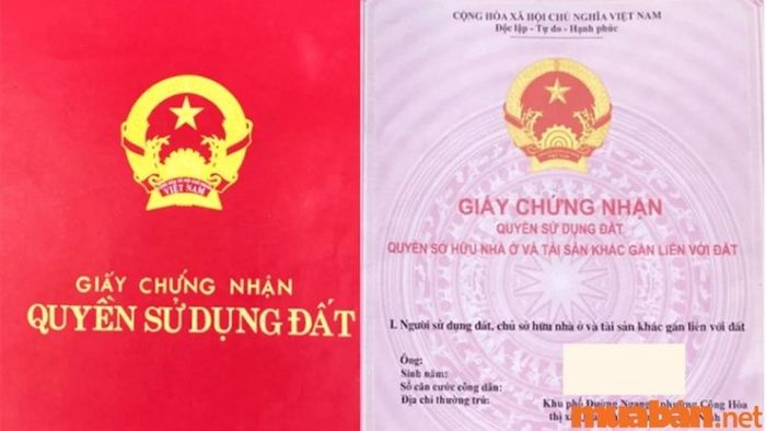 Sổ đỏ là mẫu giấy do Bộ Tài nguyên và Môi trường phát hành trước năm 2009.