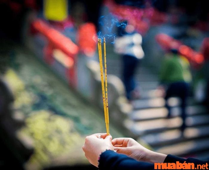 Vì sao nên thực hiện văn khấn cúng đất tháng 2