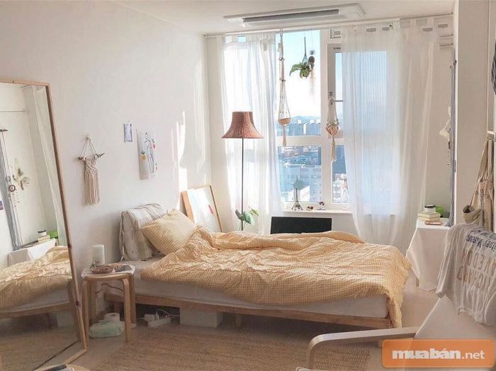 Treo rèm cửa để tạo điểm nhấn cho phòng trọ 15m2
