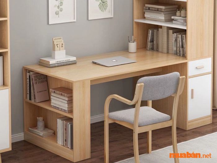 Hãy chọn kệ sách và bàn học sao cho phù hợp với không gian sống của bạn.