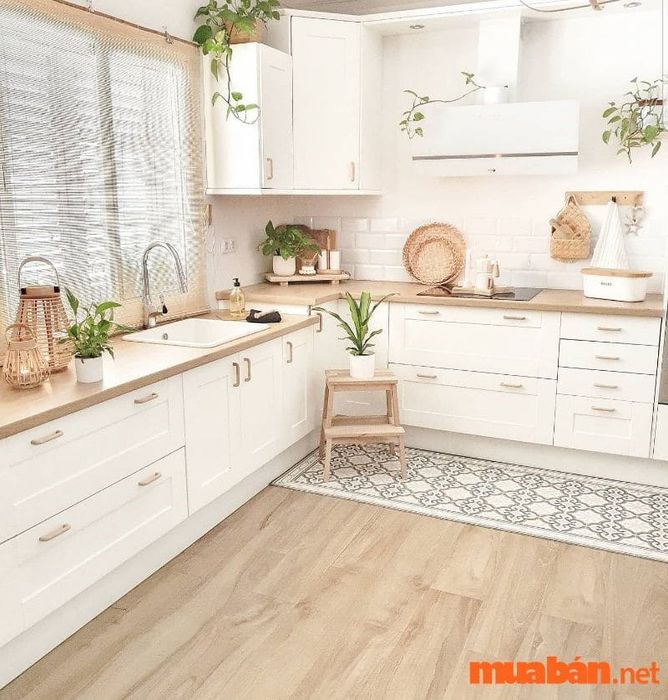 Vẻ tươi sáng và cổ điển làm cho căn bếp này trở nên đặc biệt hơn