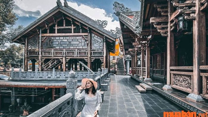 Hướng dẫn cách di chuyển đến chùa