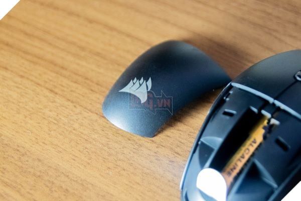 Trên tay Corsair M55 Wireless, chuột chơi game giá rẻ nhưng hiệu suất ấn tượng 10
