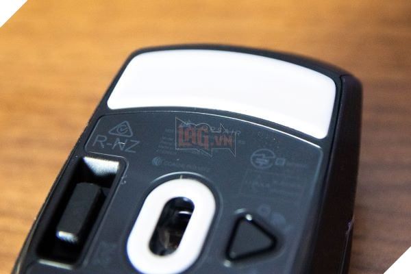 Trên tay Corsair M55 Wireless, chuột chơi game giá rẻ nhưng hiệu suất ấn tượng 16