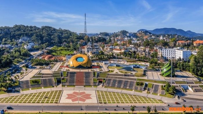 Quảng Trường Lâm Viên