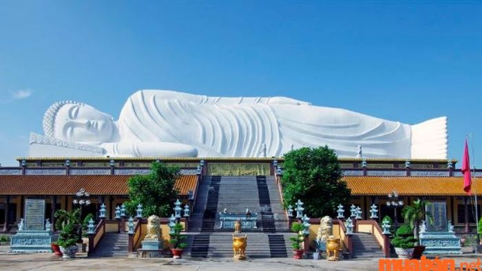 Chùa Hội Khánh tại Bình Dương