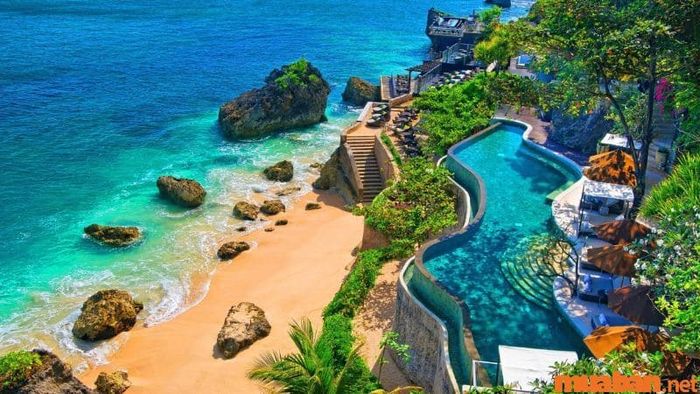 Bali - Indonesia là điểm đến tuyệt vời nếu bạn đang tìm kiếm nơi du lịch vào tháng 12.