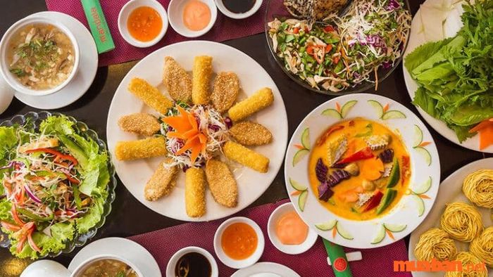 Cơm chay đặc sản Huế