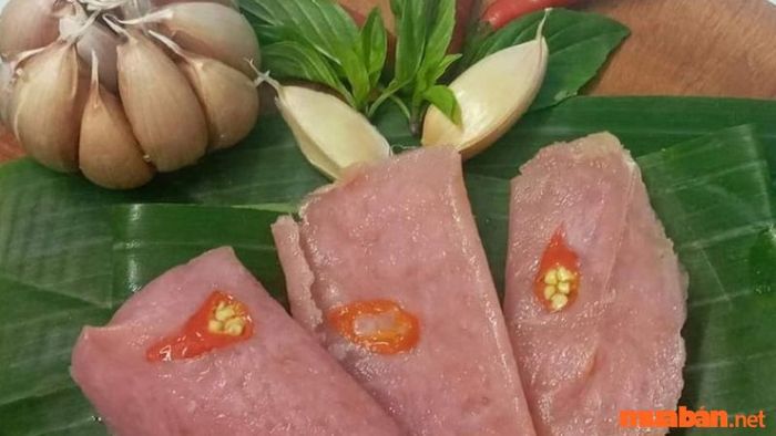 Nem chua đặc sản Huế