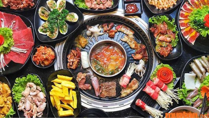Với mức giá hợp lý, Lẩu Xả Hận là một địa chỉ lý tưởng để bạn thưởng thức lẩu ngon và giá rẻ tại Cầu Giấy.