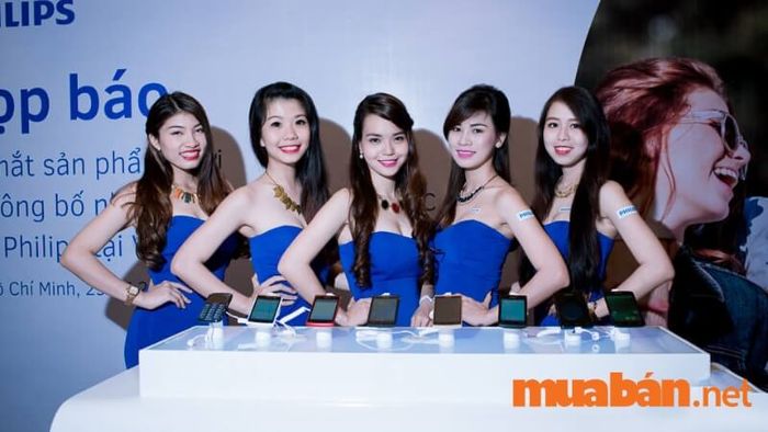Công việc PG rất thích hợp cho các bạn sinh viên có ngoại hình ưa nhìn