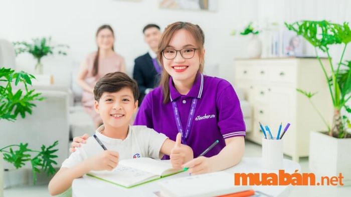 Công việc gia sư mang lại thu nhập cao cho sinh viên