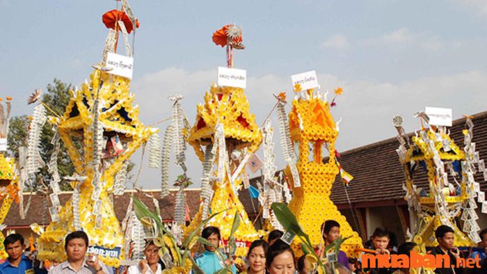 Lễ hội Thạt Luổng