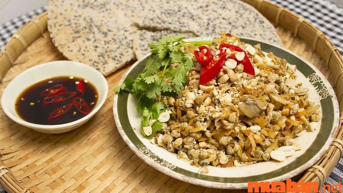 Bánh tráng hến cô Ba