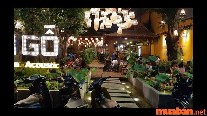 Căn Nhà Gỗ Cafe