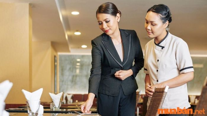 Chi tiết mô tả công việc của giám sát nhà hàng