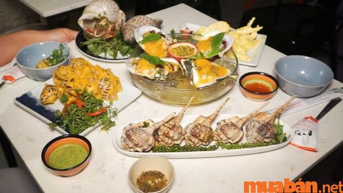 Những quán ăn nổi bật ở quận 4