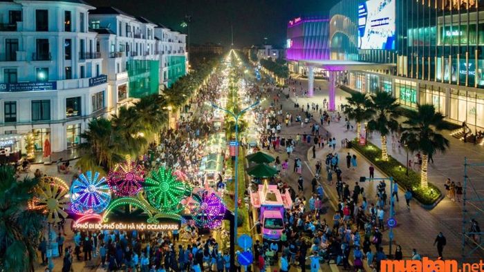 Khu ẩm thực tại Vinhomes Ocean Park